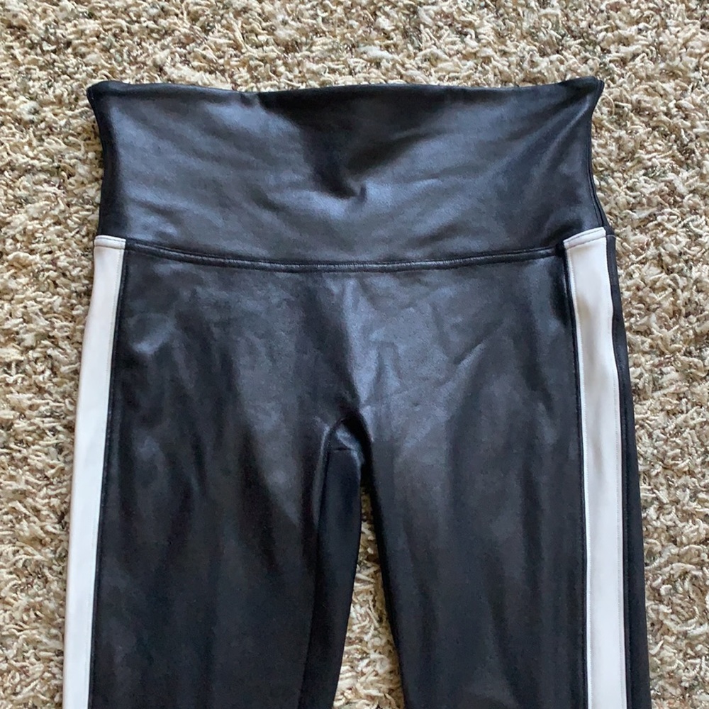 SPANX Faux Leather Side Stripe Leggings - Picture 7 of 15